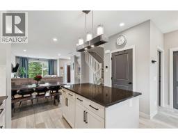 454 Walgrove Way Se, Calgary, AB T2X4E9 Photo 14
