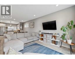 4pc Bathroom - 454 Walgrove Way Se, Calgary, AB T2X4E9 Photo 6