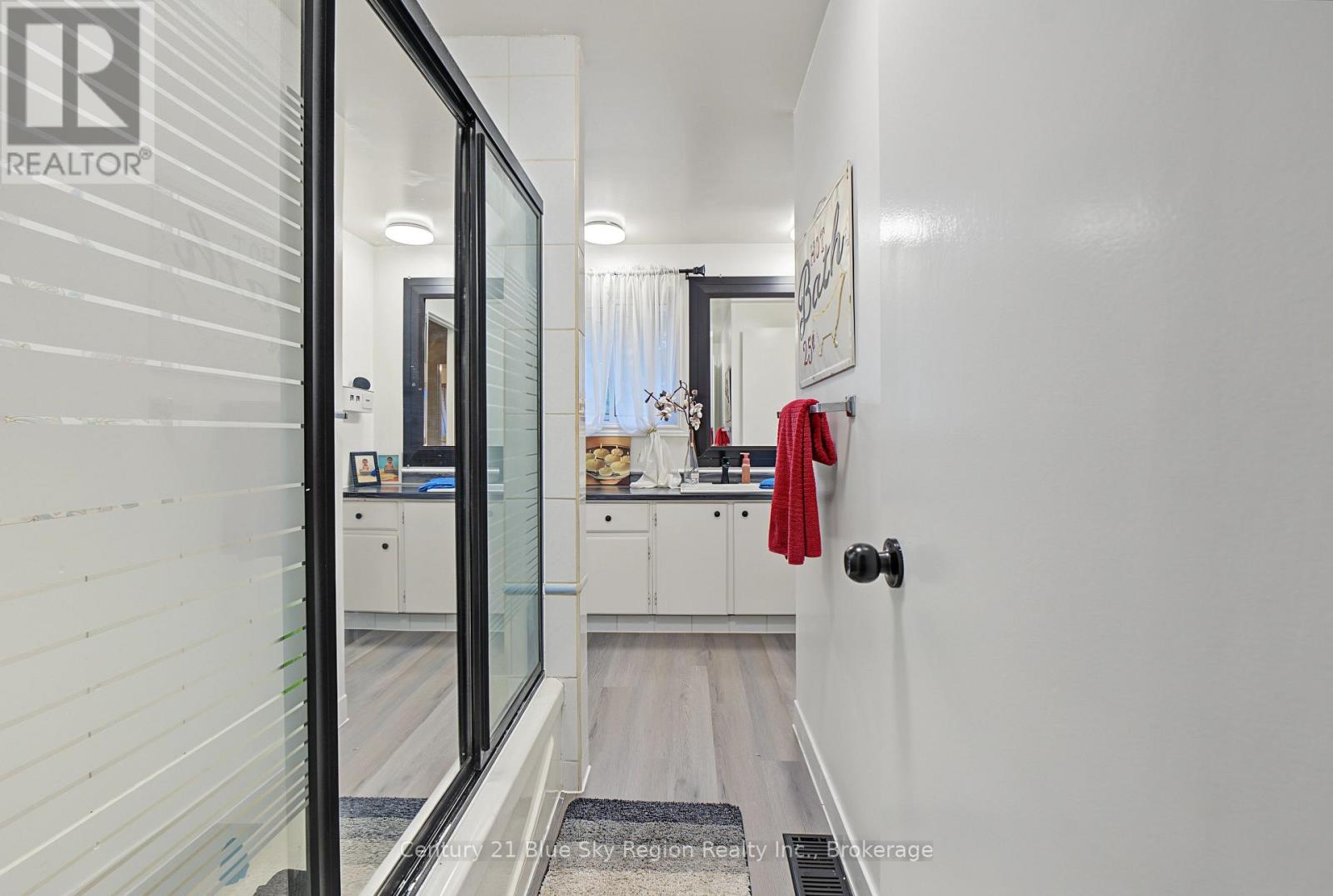 188 MARSHALL PARK DRIVE - 25