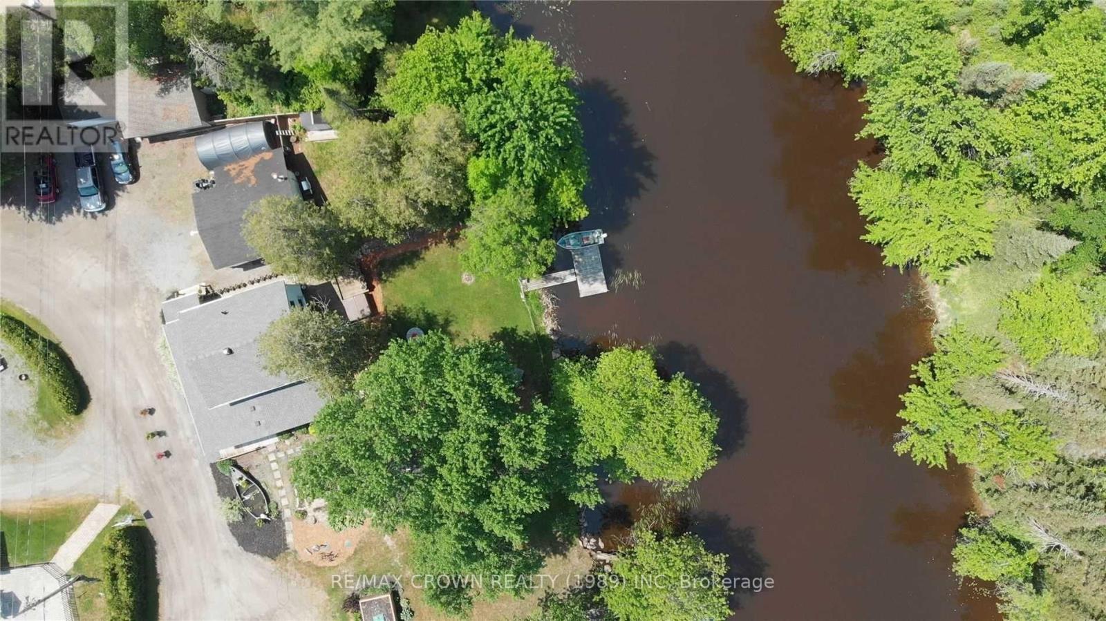 #27 395 RIVERBEND ROAD - Image 37