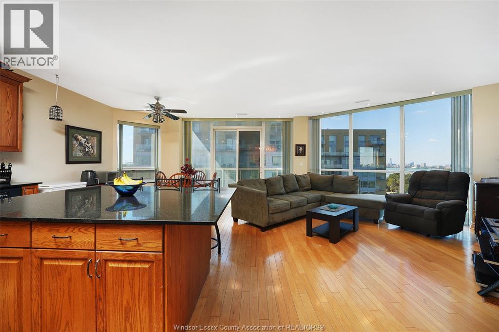 #901 4955 Riverside DRIVE East - 8
