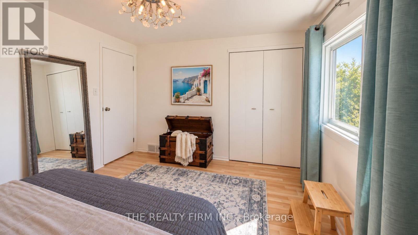 #32 110 DEVERON CRESCENT - 21