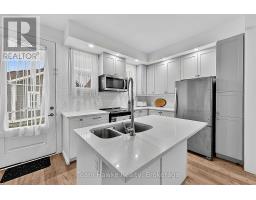 1 Samantha Lane, Midland, ON L4R0H4 Photo 13
