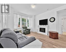 1 Samantha Lane, Midland, ON L4R0H4 Photo 9