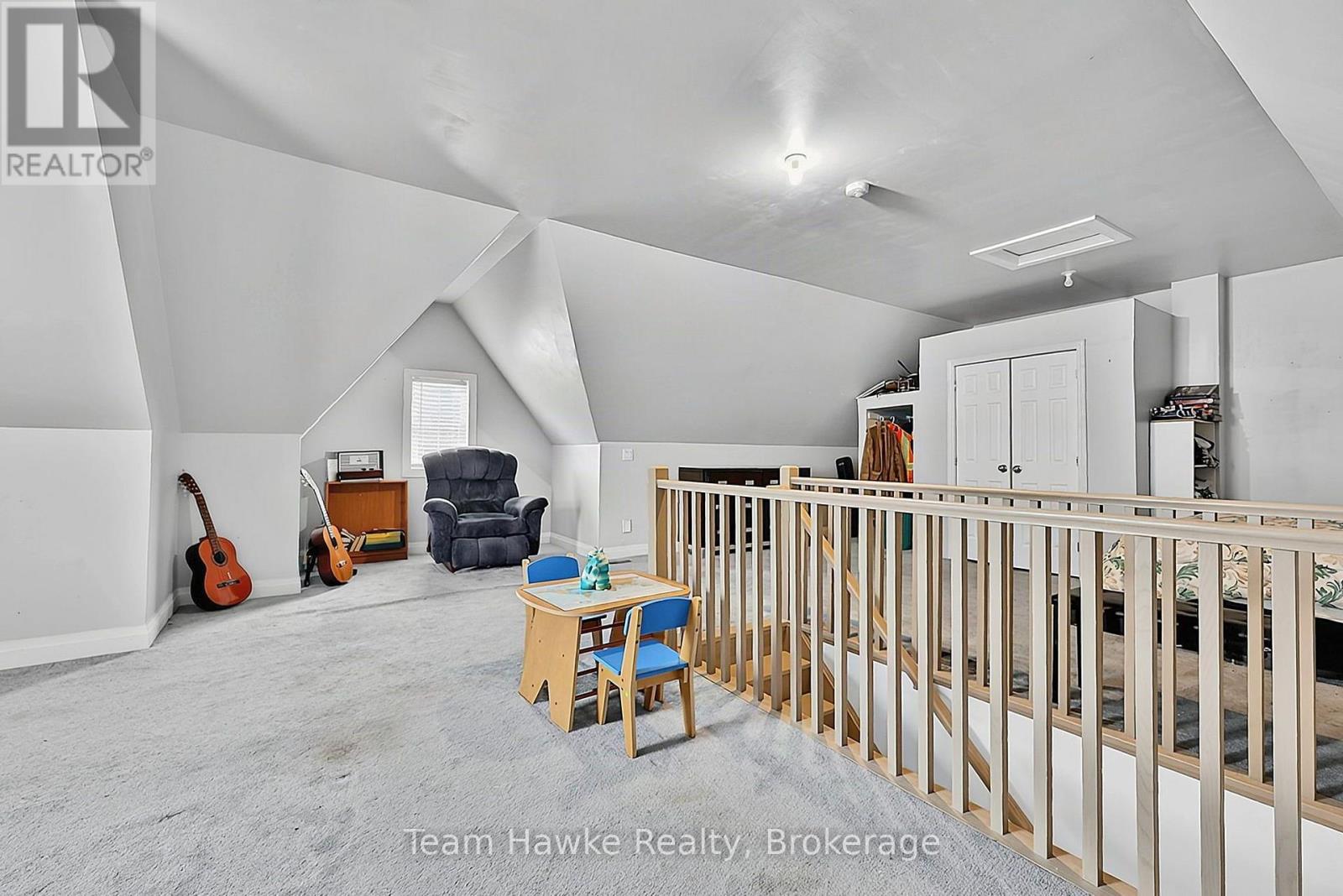 1 Samantha Lane — photo 22