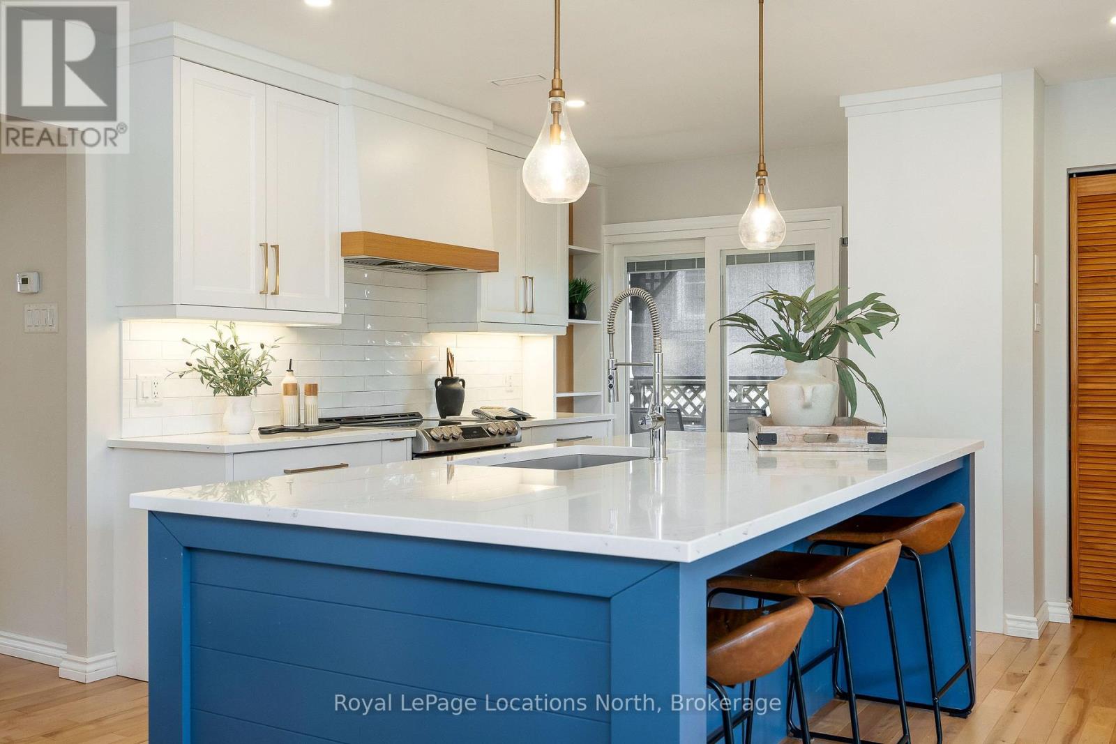 390 SECOND STREET - 13