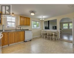 121 Milo Terrace, Beaver Bank, NS B4E1N5 Photo 13