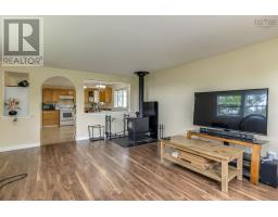 121 Milo Terrace, Beaver Bank, NS B4E1N5 Photo 16