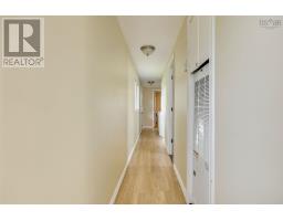 121 Milo Terrace, Beaver Bank, NS B4E1N5 Photo 19