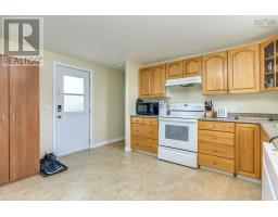 121 Milo Terrace, Beaver Bank, NS B4E1N5 Photo 12