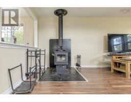 121 Milo Terrace, Beaver Bank, NS B4E1N5 Photo 18