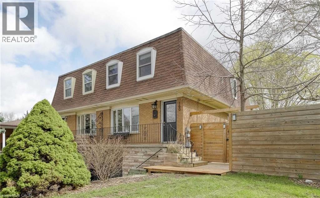 160 BRECKENRIDGE Drive Unit# Upper — photo 2