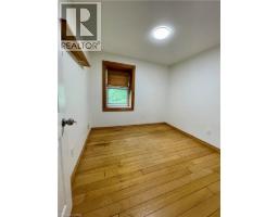 160 Breckenridge Drive Unit# Upper, Kitchener, ON N2B2N9 Photo 10