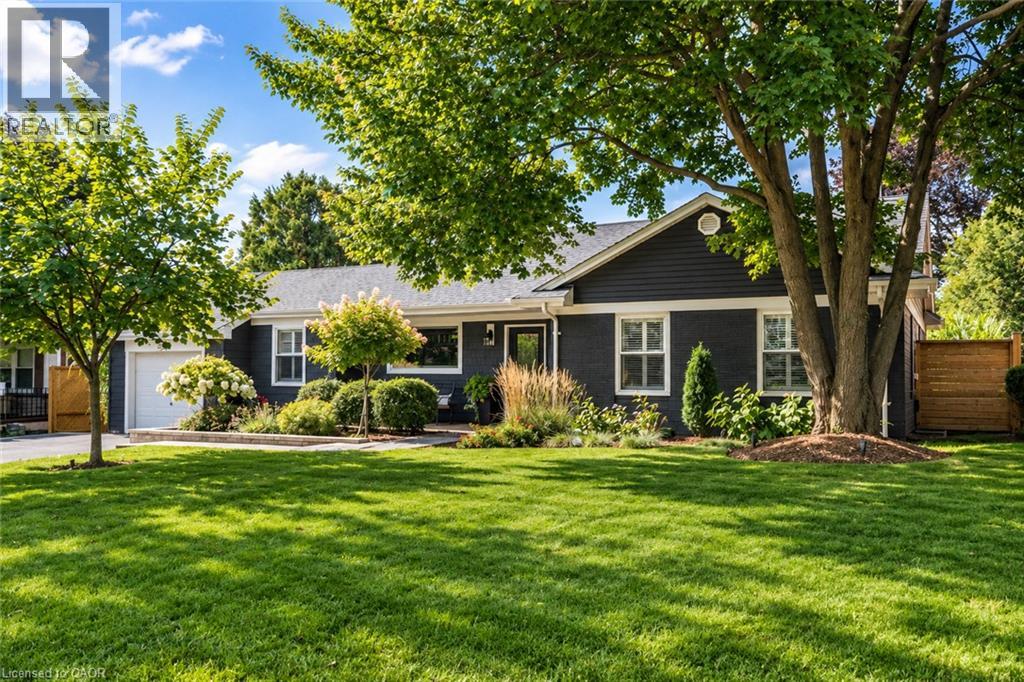 Photo of 896 EAGLE Drive