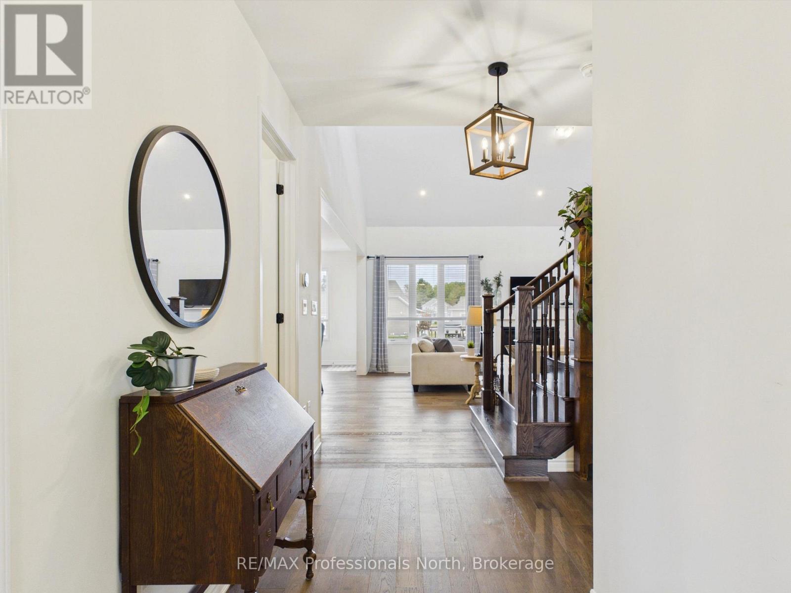 42 CHAMBERY STREET - 8