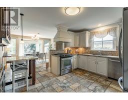 105 Centre Street, Stratford, ON N5A1E5 Photo 13