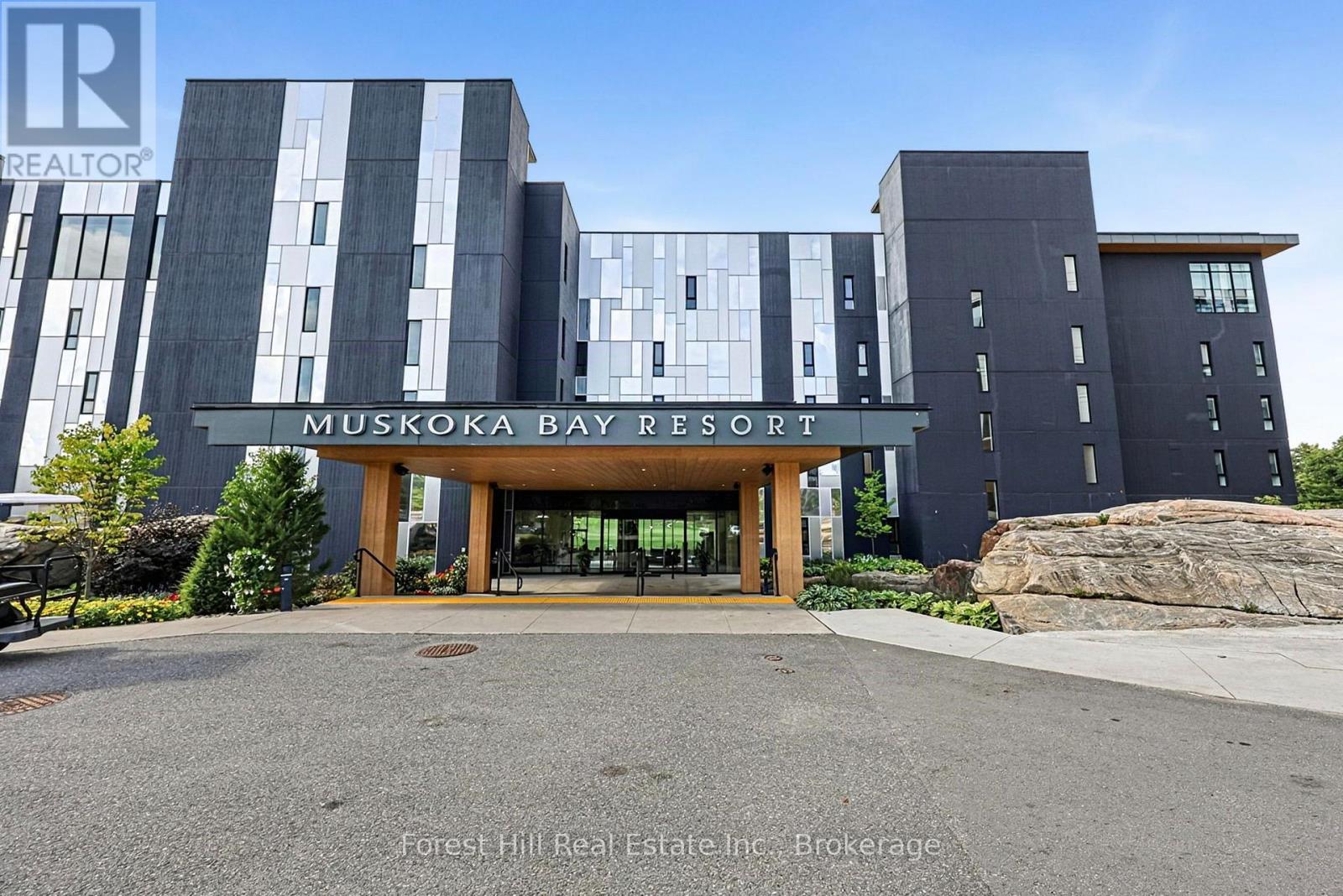 Property for sale at 502 - 120 CARRICK TRAIL