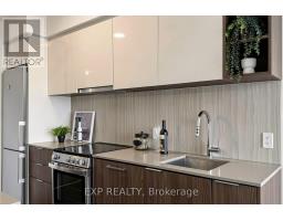 611 - 31 Tippett Road, Toronto, ON M3H0C8 Photo 7