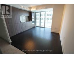 1612 - 955 Bay Street, Toronto, ON M5S2A2 Photo 9