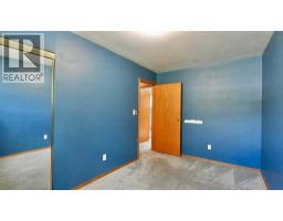 9714 77 Avenue, Peace River, AB T8S1C9 Photo 30