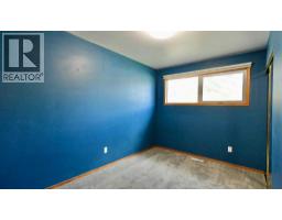 9714 77 Avenue, Peace River, AB T8S1C9 Photo 31