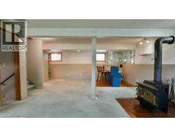 9714 77 Avenue, Peace River, AB T8S1C9 Photo 34