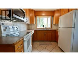 9714 77 Avenue, Peace River, AB T8S1C9 Photo 18