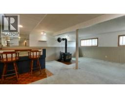 9714 77 Avenue, Peace River, AB T8S1C9 Photo 35