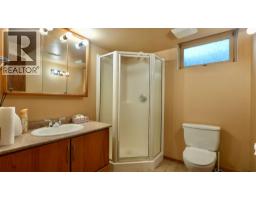 9714 77 Avenue, Peace River, AB T8S1C9 Photo 47