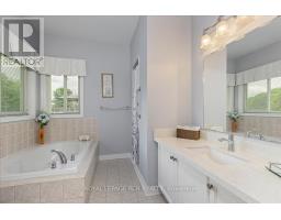 332 King Street, East Gwillimbury, ON L0G1M0 Photo 11