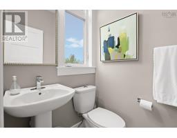 111 Theresa Mcneil Grove, Rockingham, NS B3M0K3 Photo 24