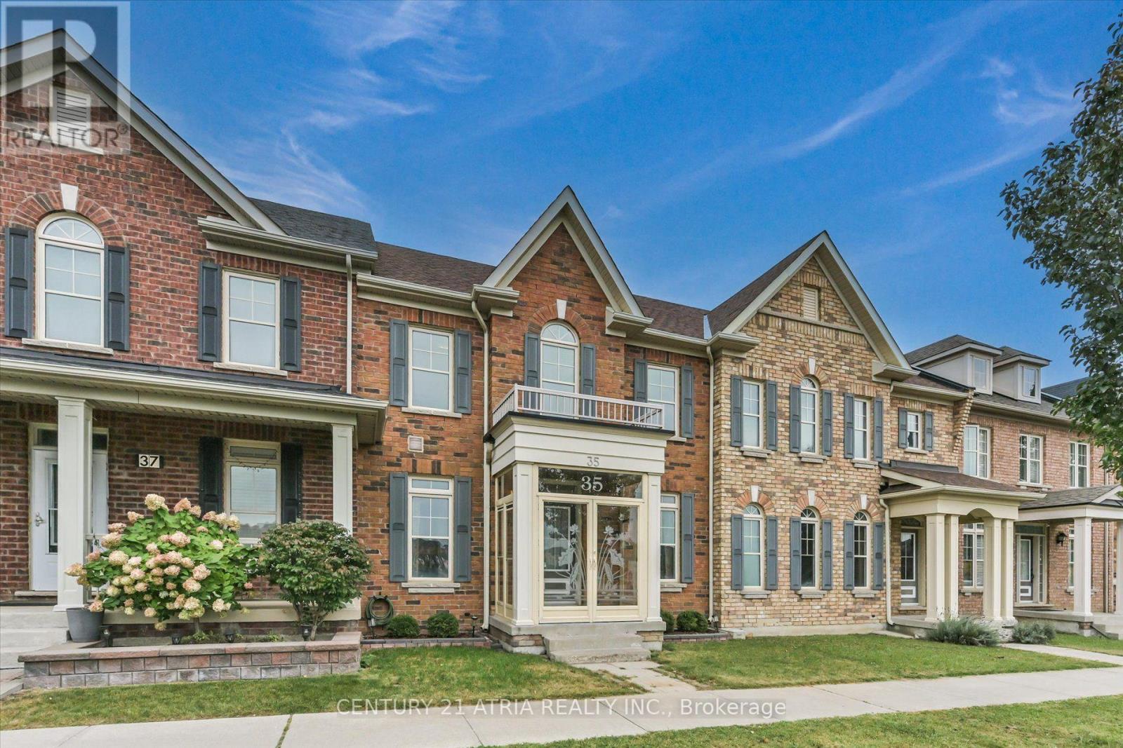 Photo of 35 RUSSELL DAWSON ROAD