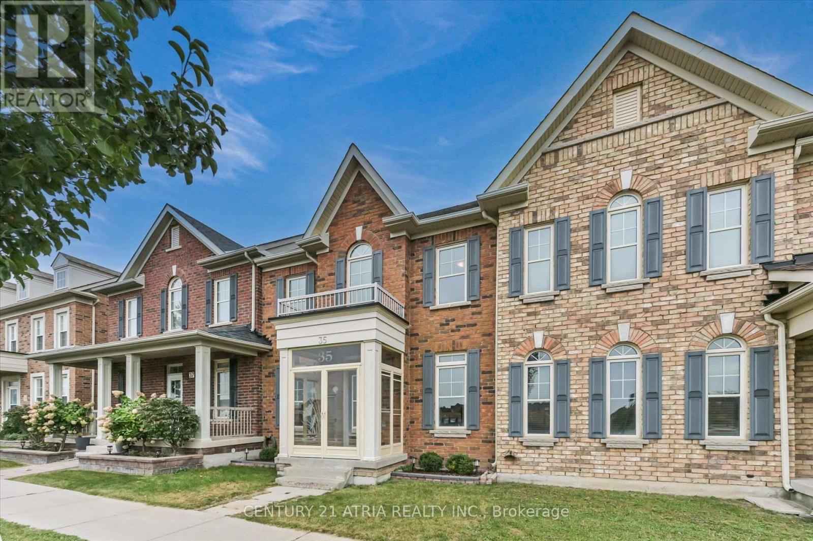 Photo of 35 RUSSELL DAWSON ROAD