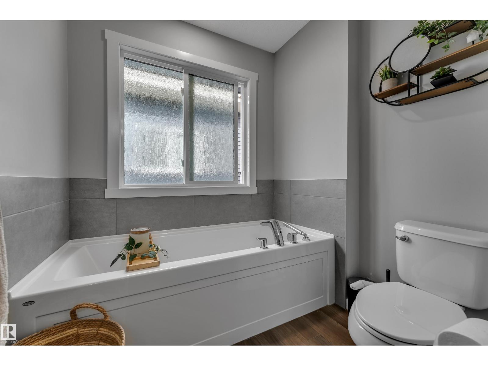 4107 5 AV SW - 25