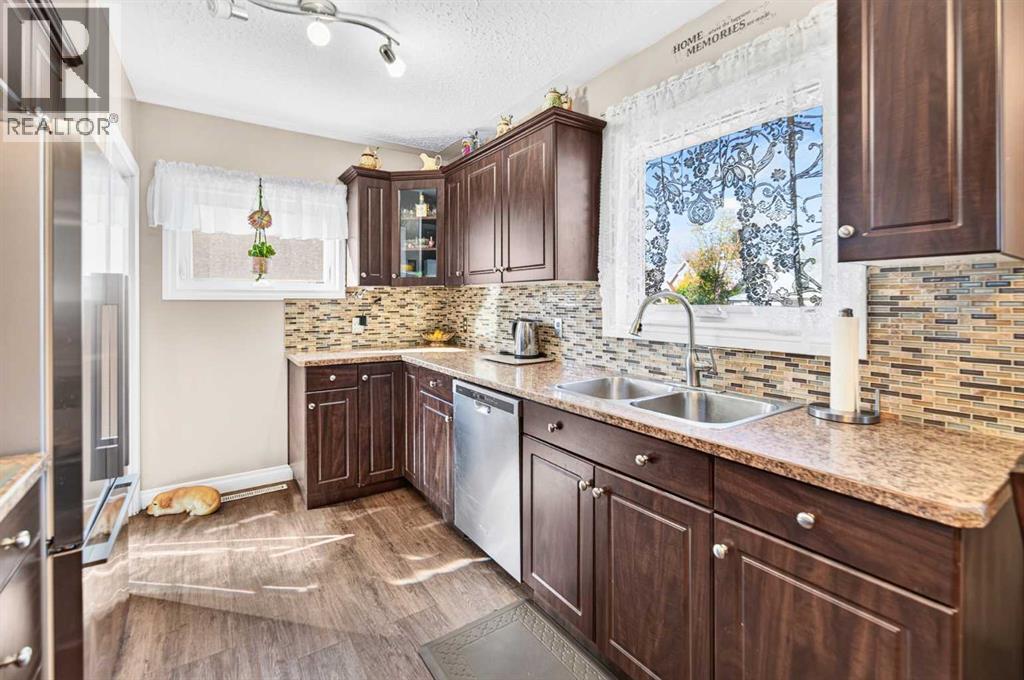 4915 51 Avenue - Image 7