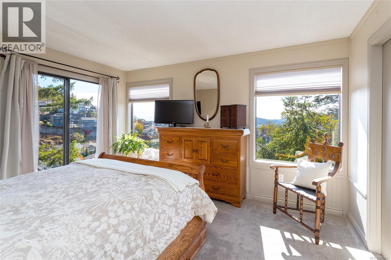 504 Langvista Dr - 27