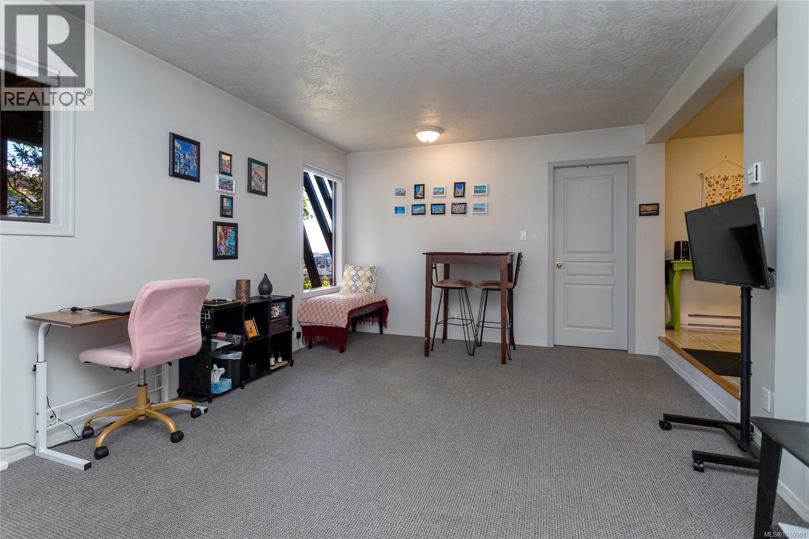 504 Langvista Dr - Image 40