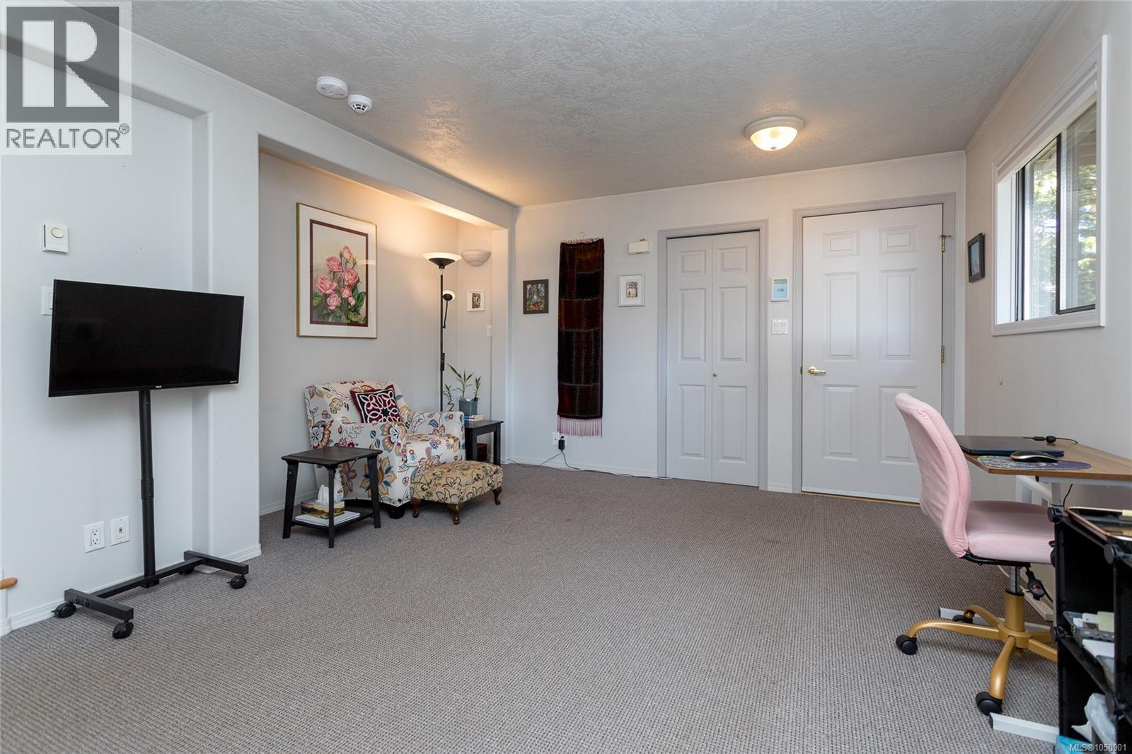 504 Langvista Dr - 39