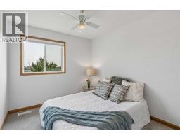 246 Mt Lorette Place SE - photo 19