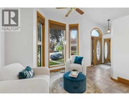 246 Mt Lorette Place SE - photo 1