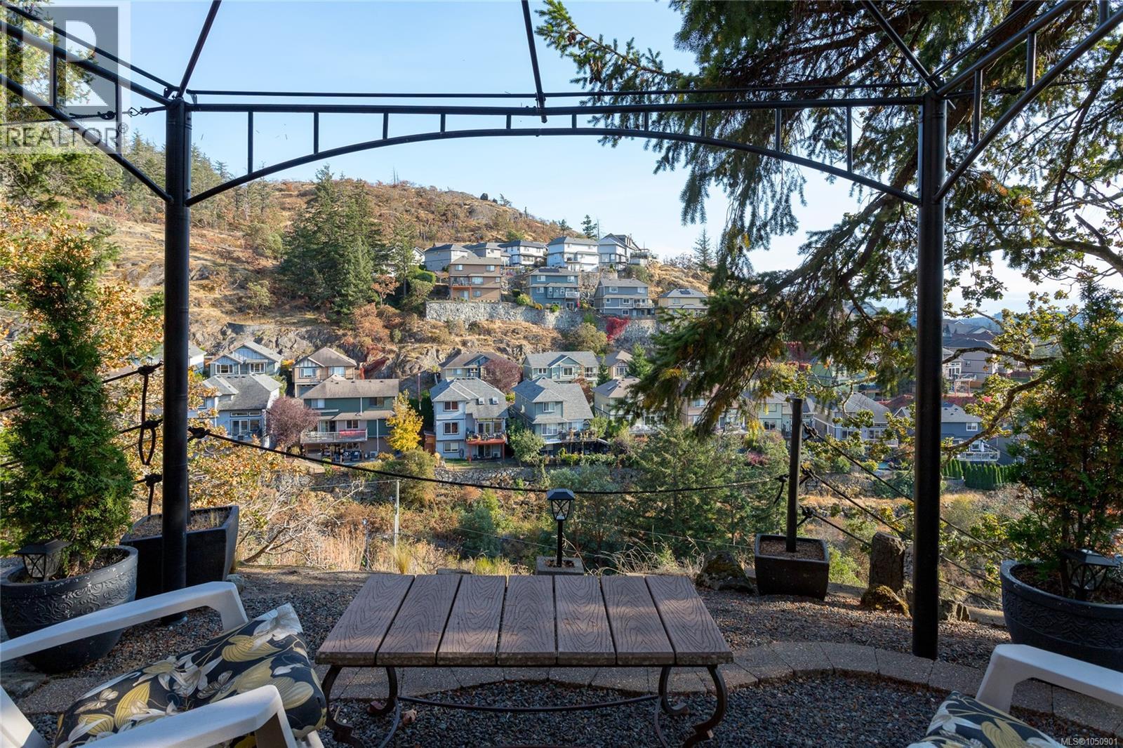 504 Langvista Dr - 56