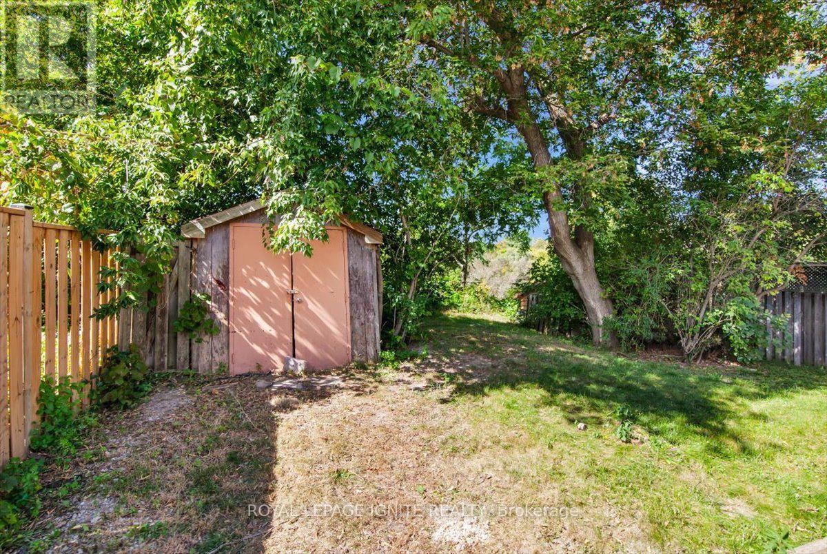 76 Celeste Drive, Toronto, ON photo 41