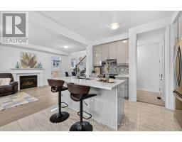 3001 Hollyberry Trail, Pickering, ON L1X0N5 Photo 14