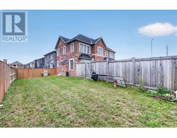 3001 Hollyberry Trail, Pickering, ON L1X0N5 Photo 39