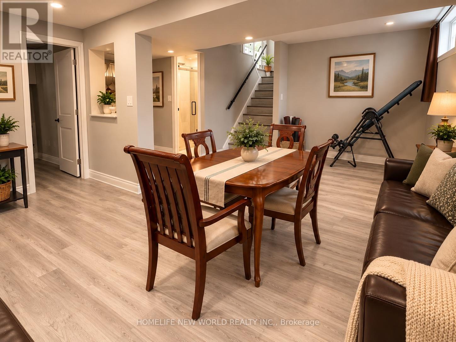 53 PEBBLEHILL SQUARE - 23