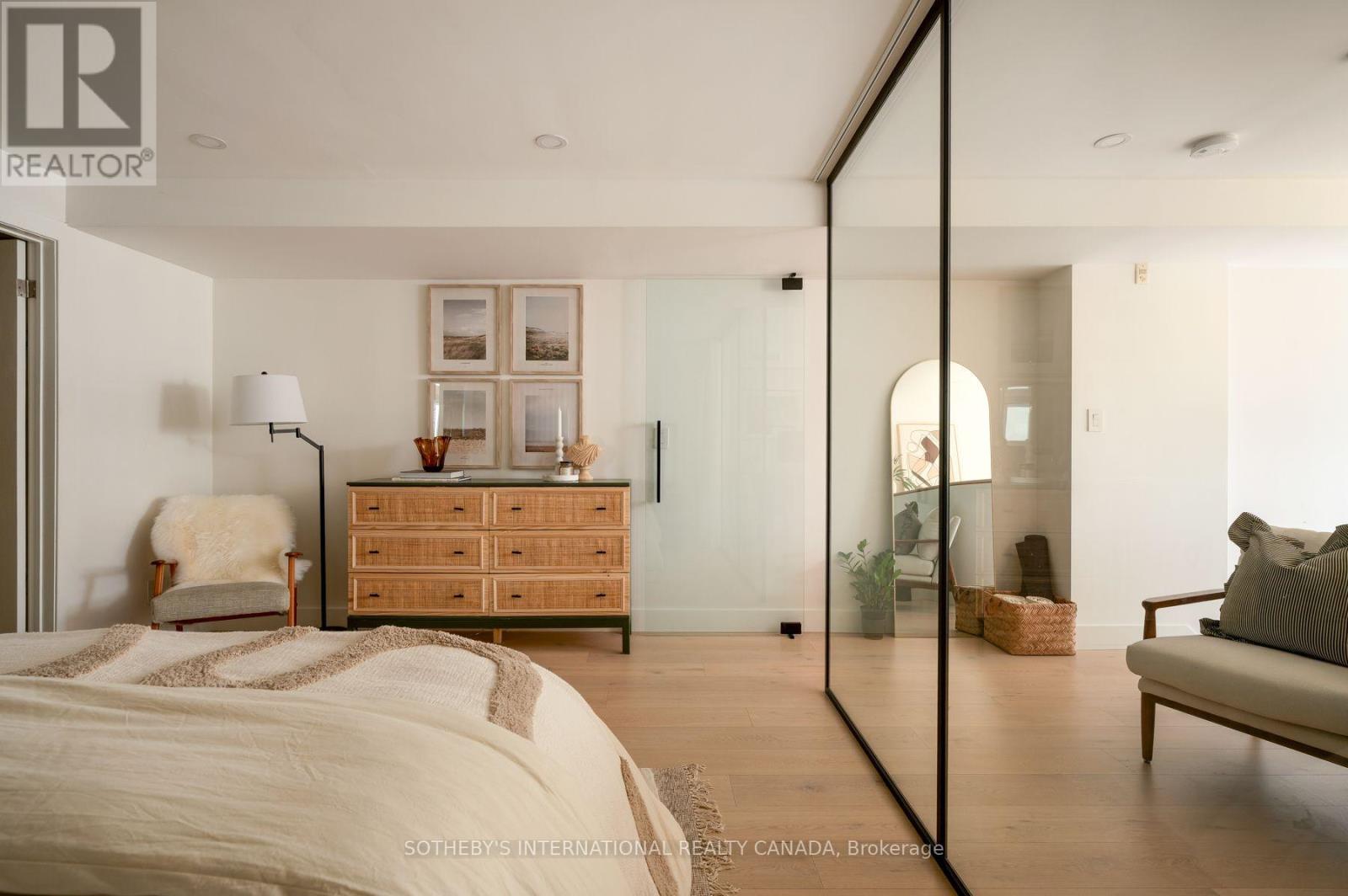 #102 660 PAPE STREET - Image 26