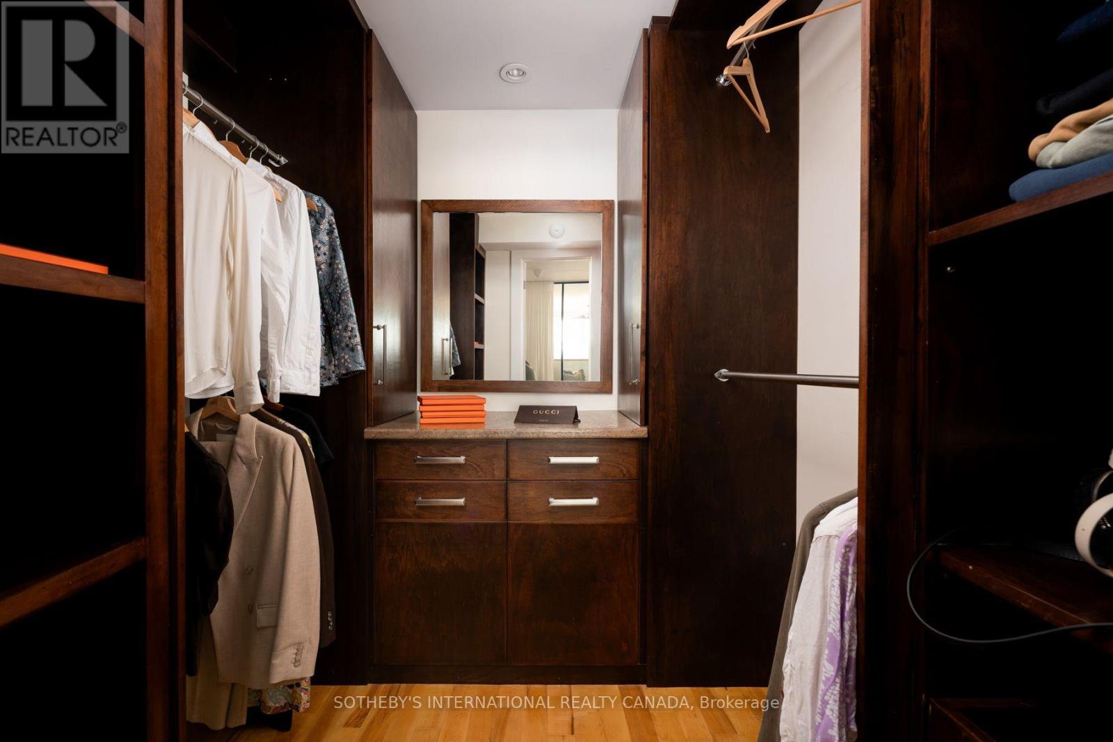 #102 660 PAPE STREET - Image 30