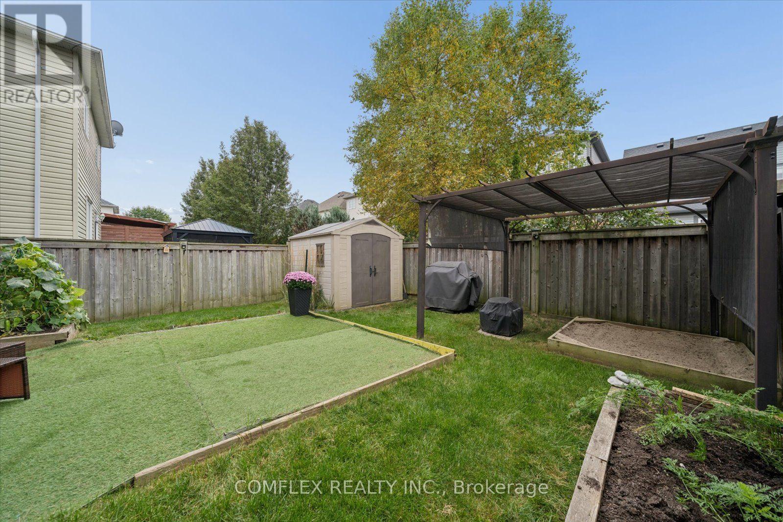 59 HODNETT CRESCENT - 45