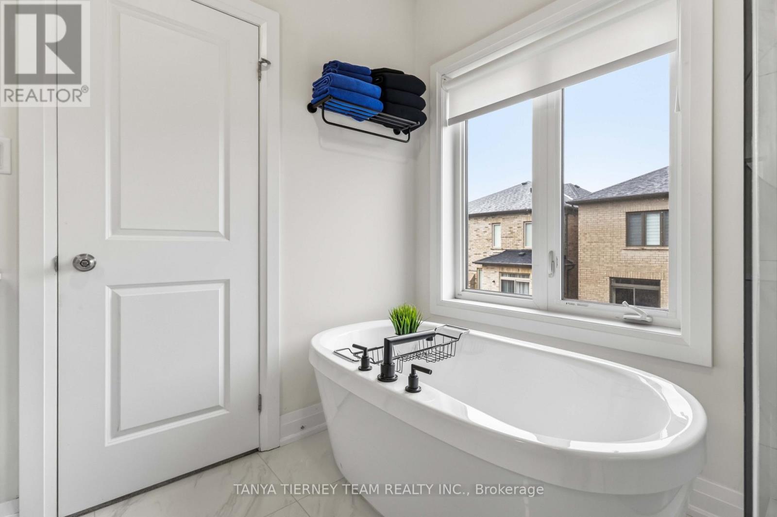 29 VICKERY STREET - Image 32