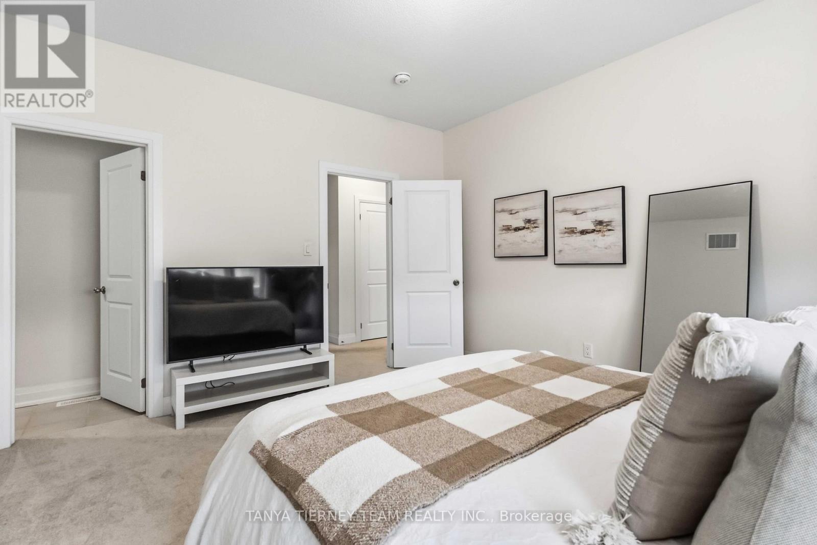 29 VICKERY STREET - Image 36